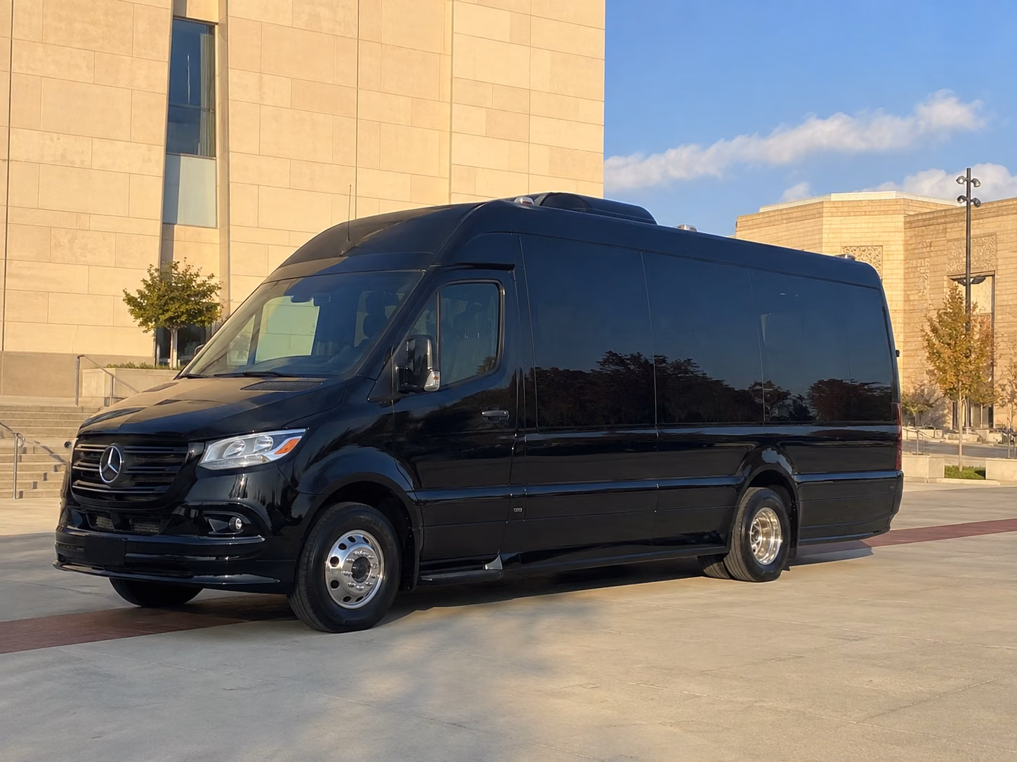 rent a field trip bus to yonkers museums and science centers